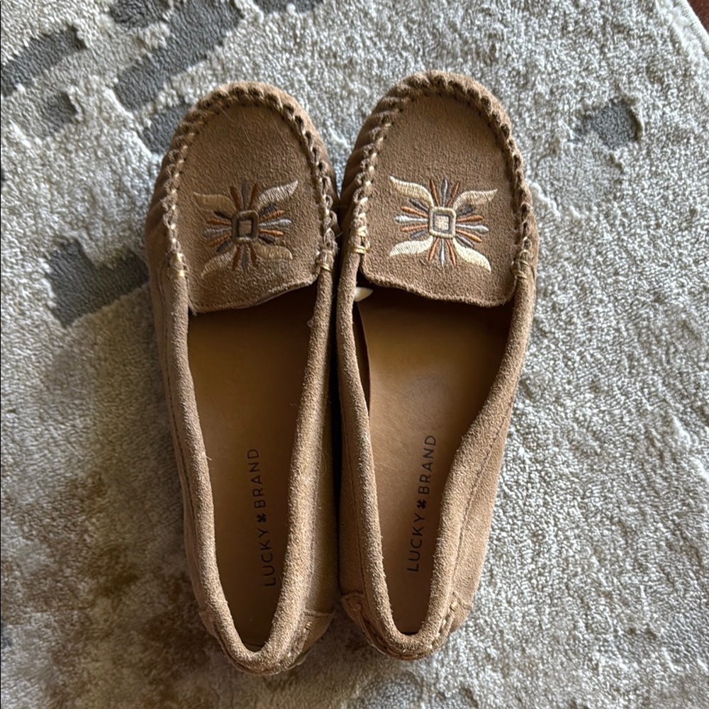 Lucky Brand Ailee2 Moccasins (Size 8) - Picture 2 of 3